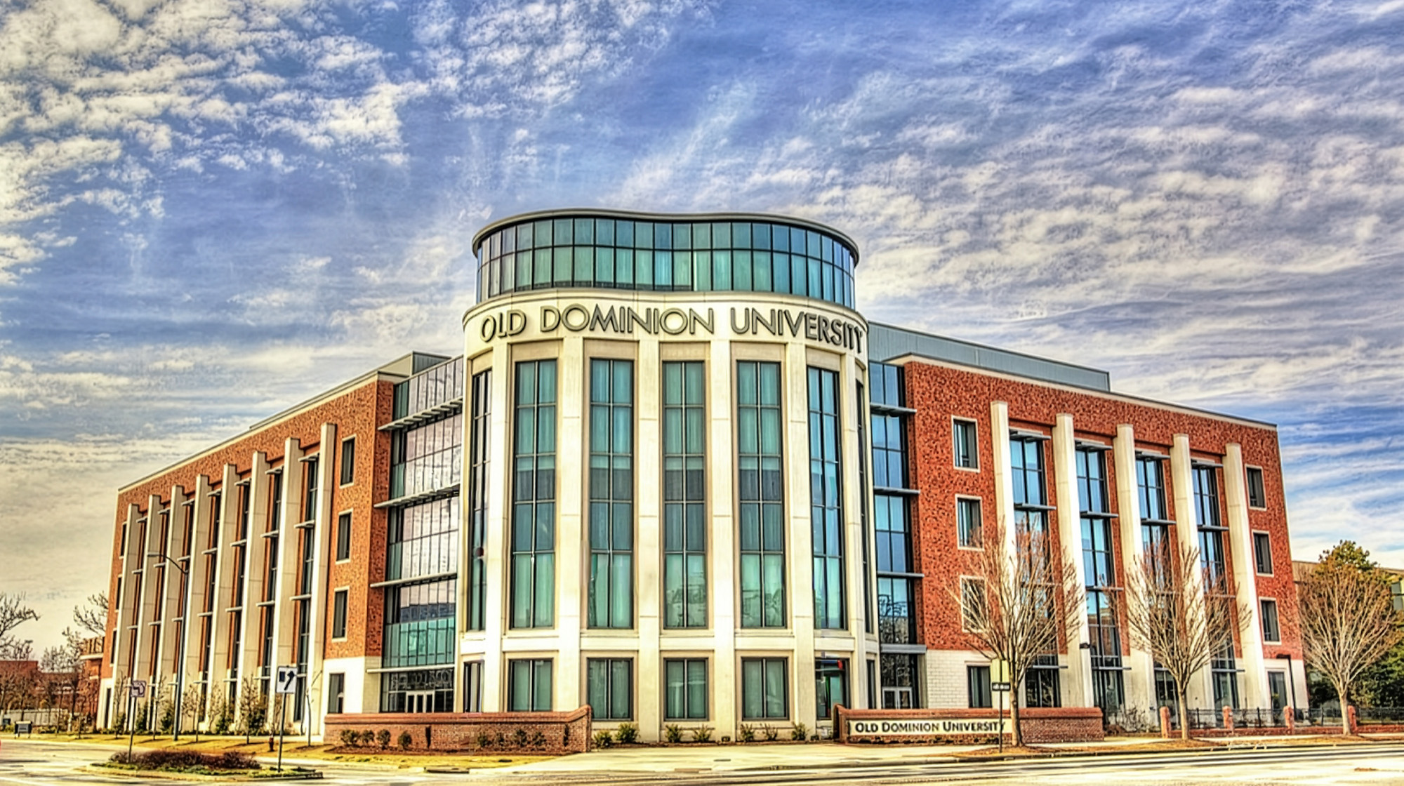 Old Dominion University Standardizes on AVer TR315 to Elevate Hybrid Learning